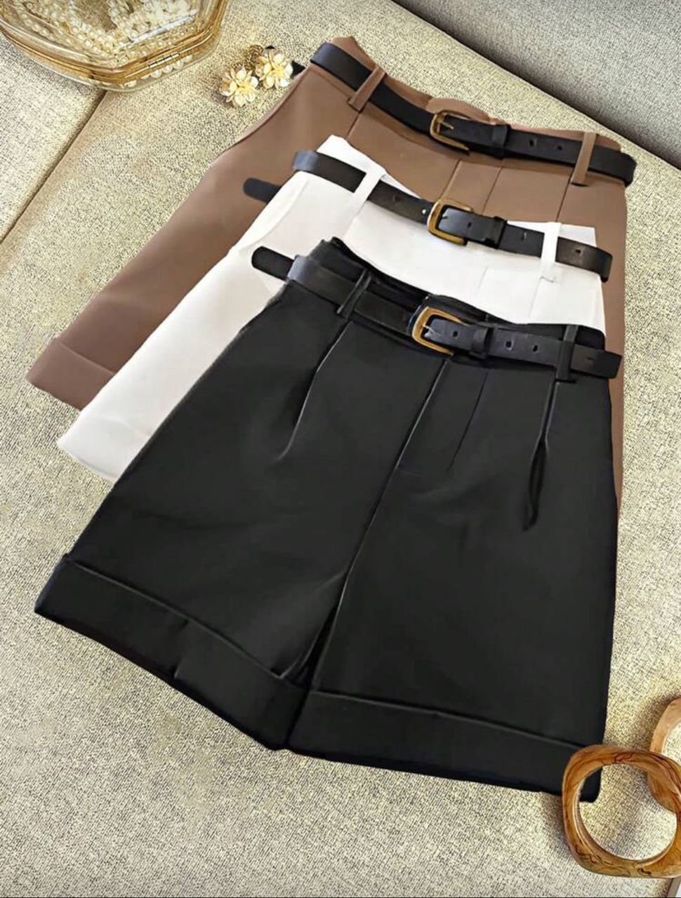 Wide leg women short